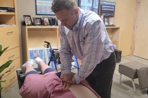 Chiropractic Care For Spinal Stenosis In West Des Moines, Ia 1- Hassel Family Chiropractic - Top Rated Chiropractor In West Des Moines, Ia Voted Best Clive Chiropractor By Our Patients Chiropractic adjustment for pain relief